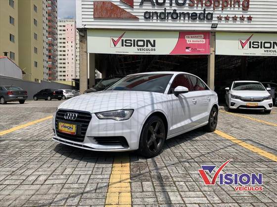 AUDI A3 1.8 TFSI SEDAN AMBITION 16V 180CV GASOLINA 4P AUTOMÁTICO